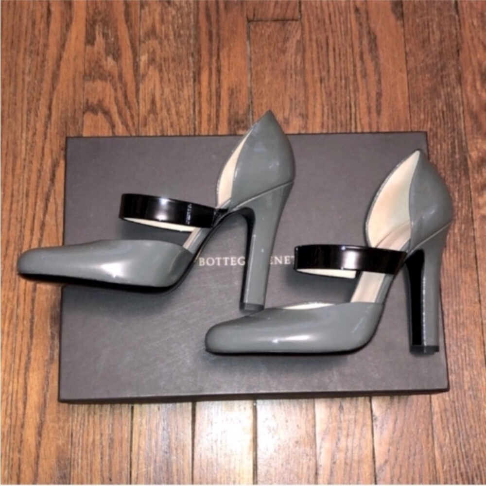 NEW! Bottega Veneta Pumps
